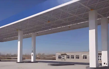 海东钢结构加油站罩棚_螺栓球网架_挑檐_形象柱!
